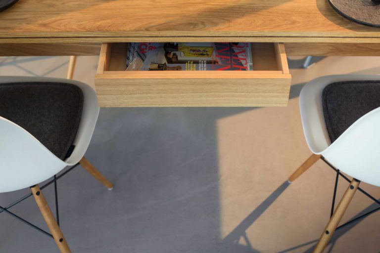 デスクを整理する方法