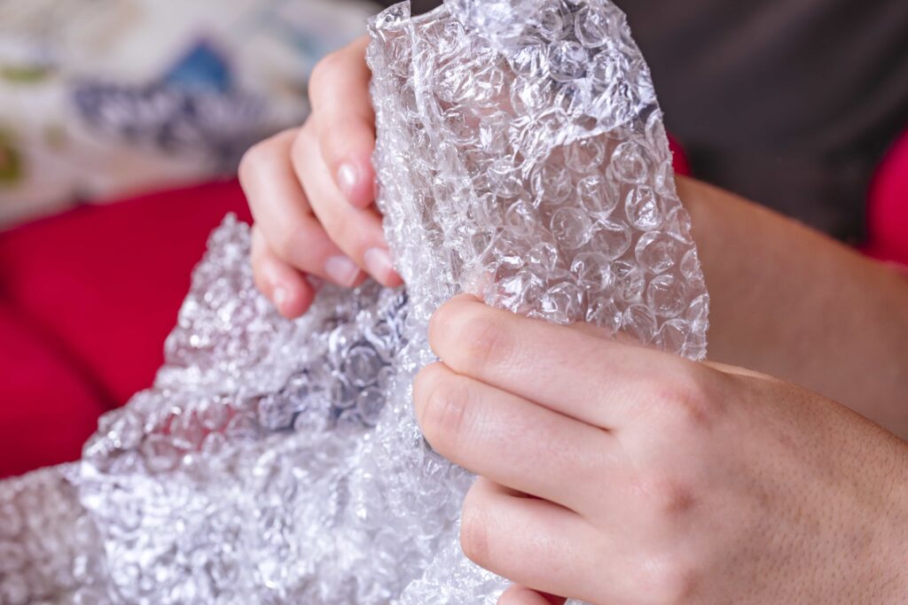 気泡緩衝材（プチプチ）